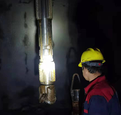 如何快速上手操作反井鉆機(jī) 如何快速上手操作反井鉆機(jī)